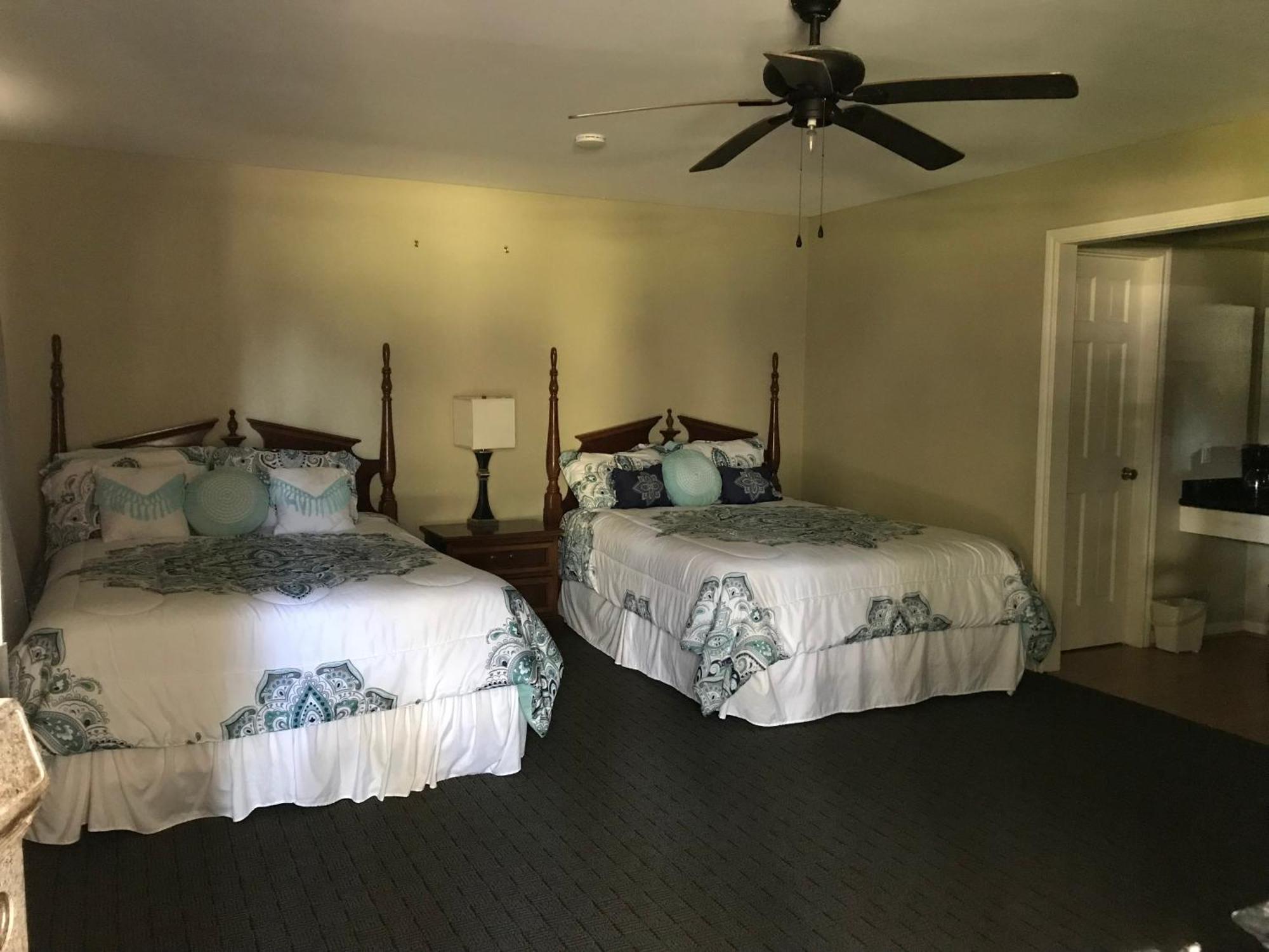 Columbia Lakes Hotel & Conference Center West Columbia Εξωτερικό φωτογραφία