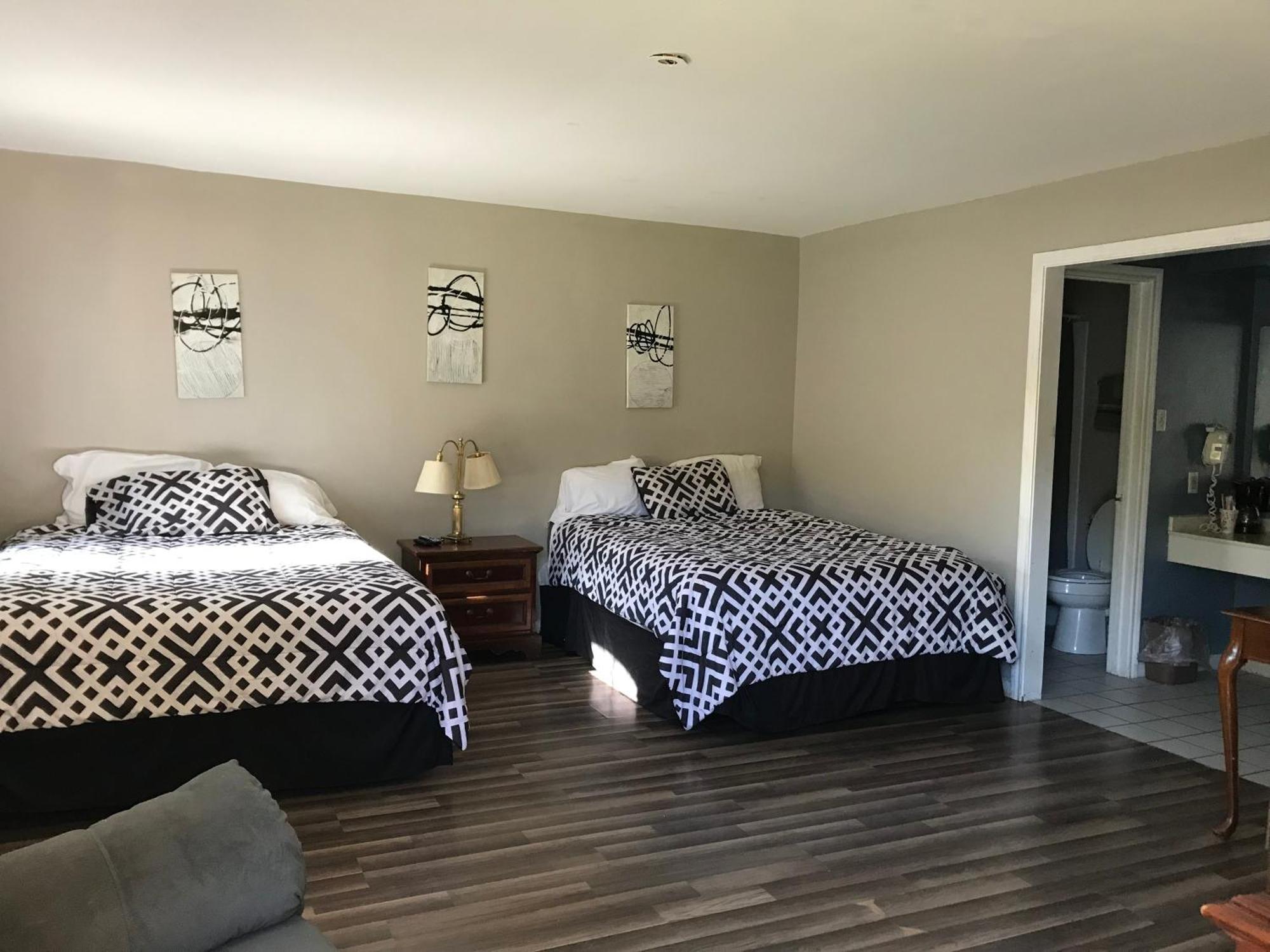 Columbia Lakes Hotel & Conference Center West Columbia Εξωτερικό φωτογραφία