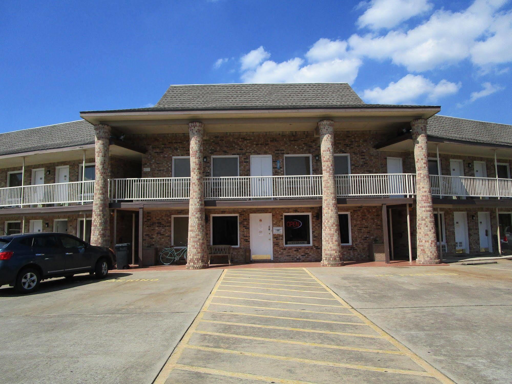 Columbia Lakes Hotel & Conference Center West Columbia Εξωτερικό φωτογραφία