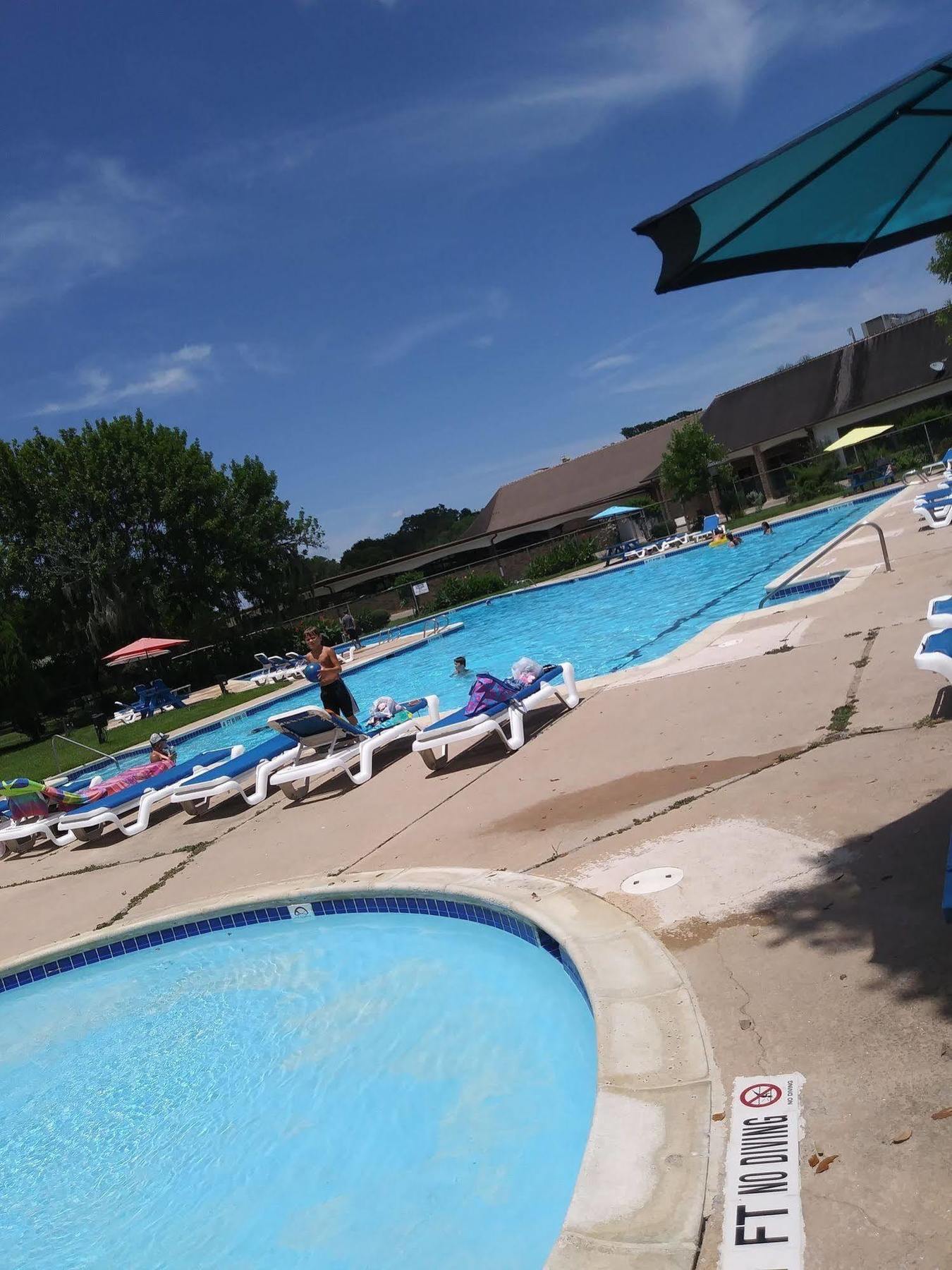 Columbia Lakes Hotel & Conference Center West Columbia Εξωτερικό φωτογραφία